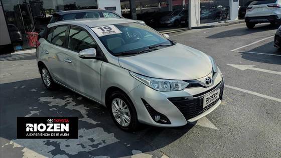 TOYOTA YARIS 1.3 16V FLEX XL MANUAL TOYOTA YARIS 1.3 16V FLEX XL MANUAL